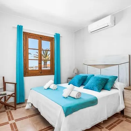 Vila Sleeps 6 Pool Air Con Wifi *